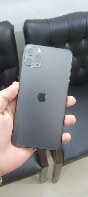 iphone 11 pro max | 256GB | Black Color | water pack 9