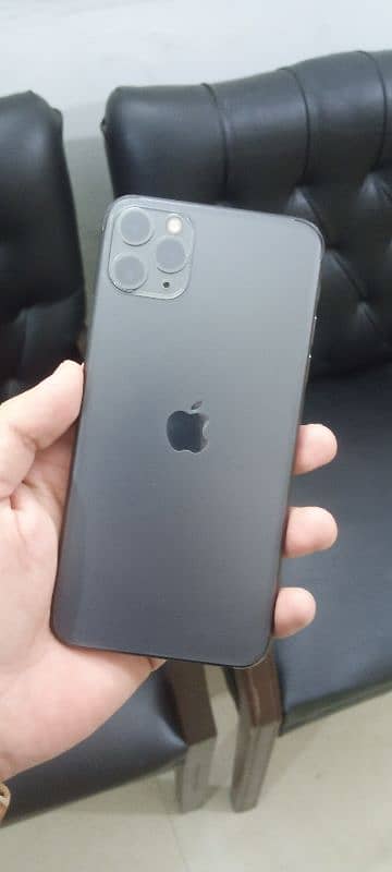 iphone 11 pro max | 256GB | Black Color | water pack 10