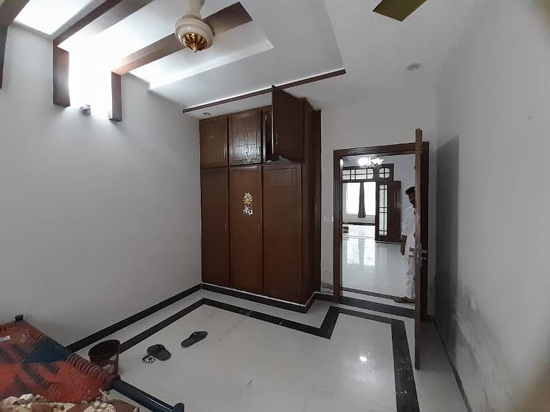 7 Marla Triple Story House For Rent In G-13 isalambad 15