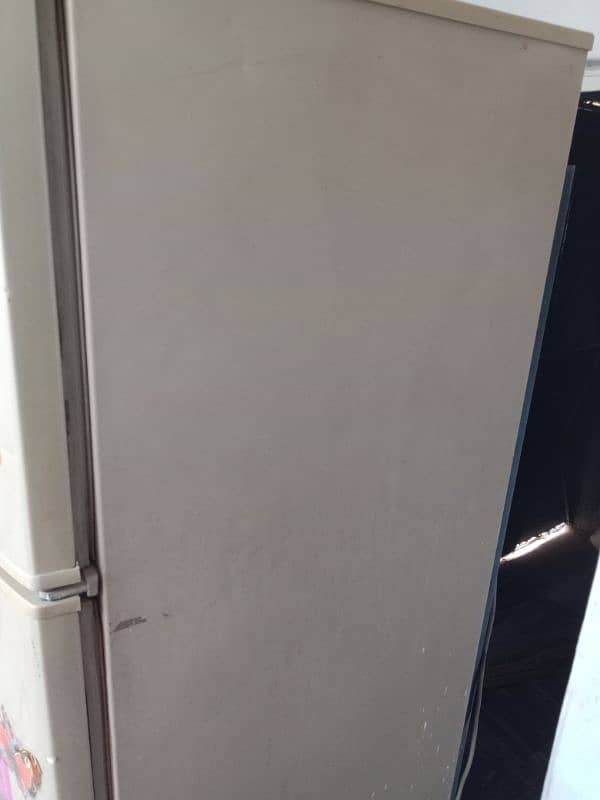 PEL refrigerator full size for sale 1