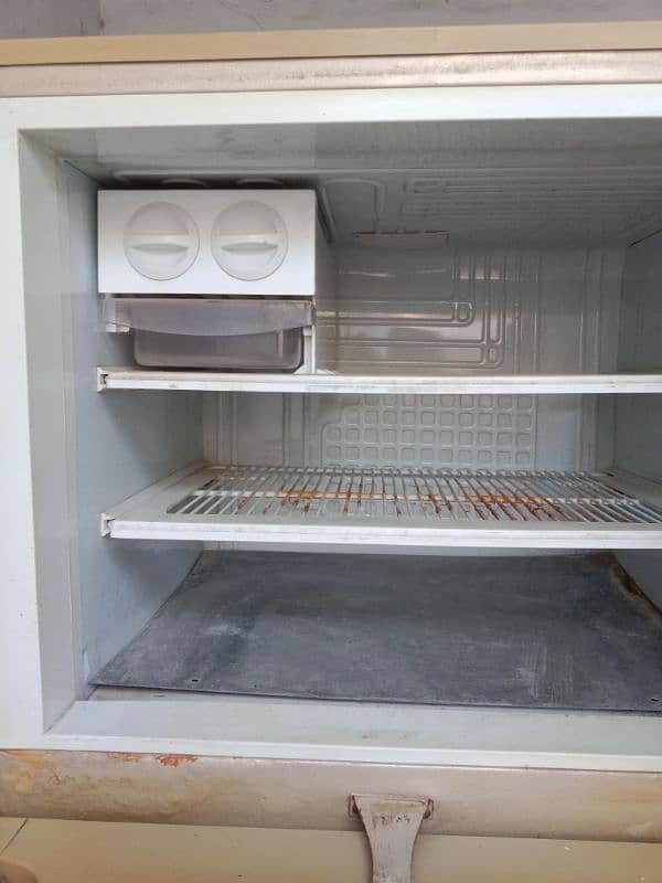 PEL refrigerator full size for sale 2