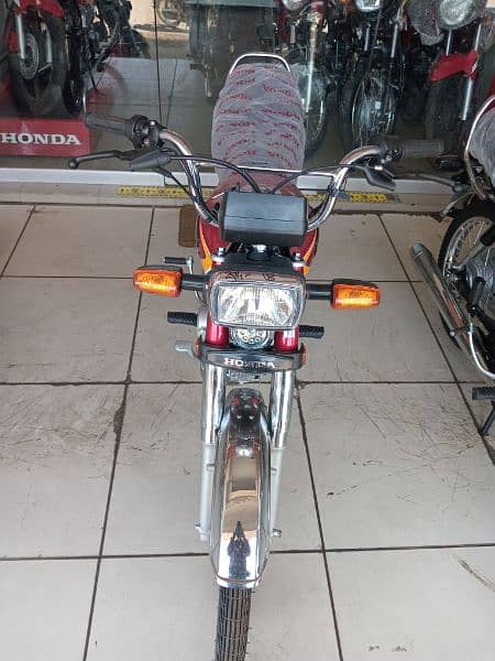 Honda CD 70 / Honda / Bike / 2024 Honda 2