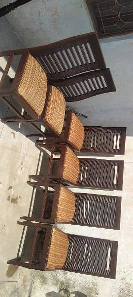 Pure Wood Dining Set Table with Six chairs in Excellent condition 17