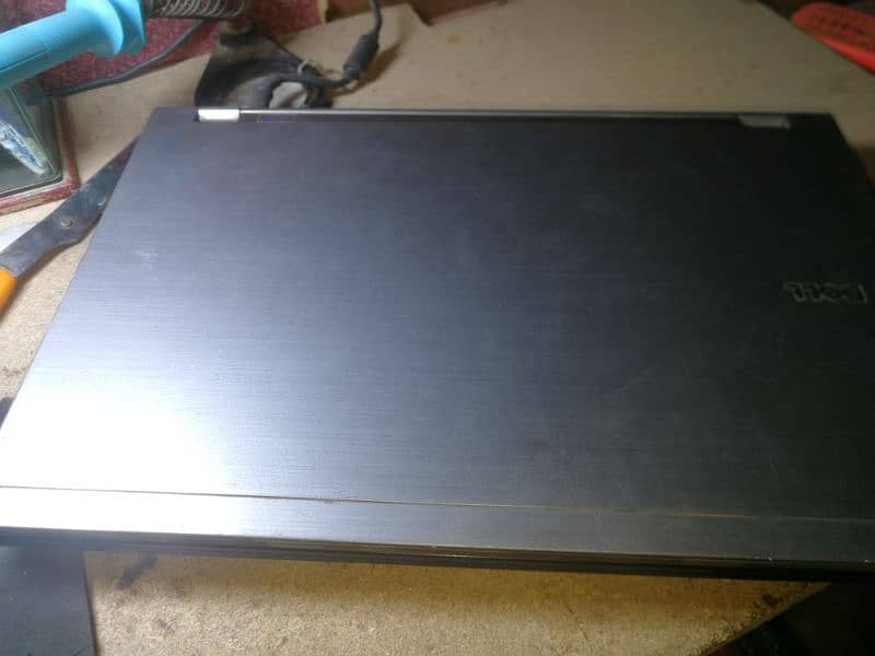 Dell laptop core i7 6gb ram 320gb hard 1