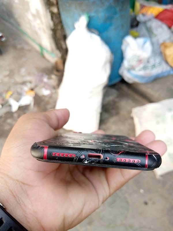 iPhone XR 64 gb jv exchange possible 2