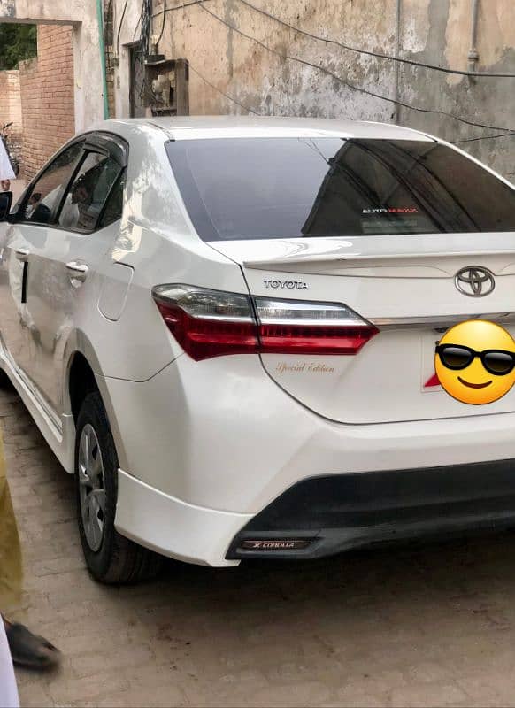 Toyota Corolla GLI 2018 Special edition 2