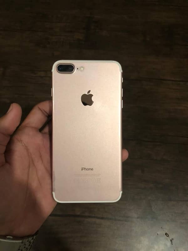 iPhone 7Plus 128GB PTA Approved 1