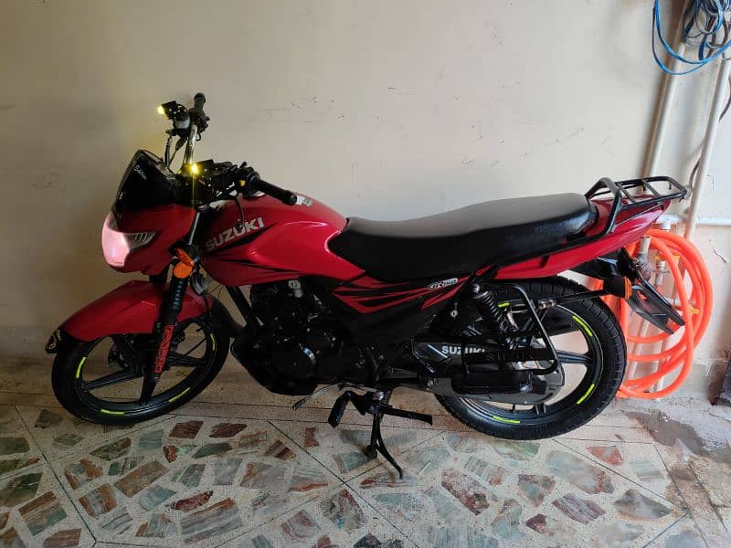 Suzuki gr 150 excellent condition 13