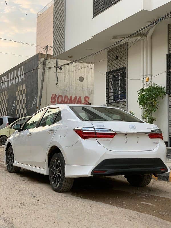 Toyota Corolla Altis 2023 6