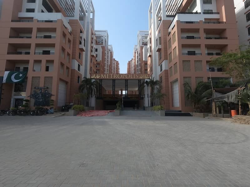 Prime Location 1600 Square Feet Flat In Metropolis Residency Is Best Option 4