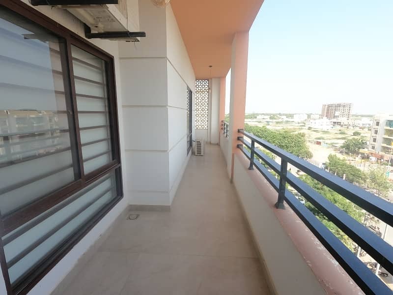 Prime Location 1600 Square Feet Flat In Metropolis Residency Is Best Option 14