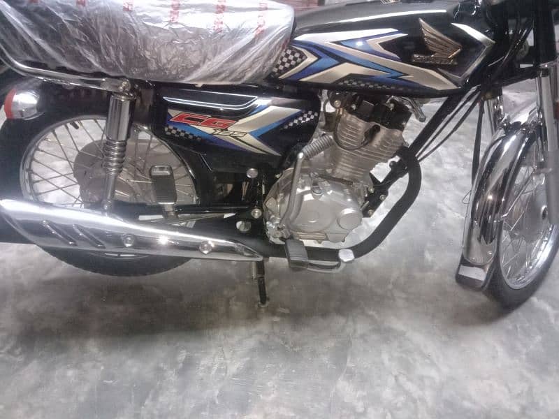 Honda 125 APL 4 2025 3