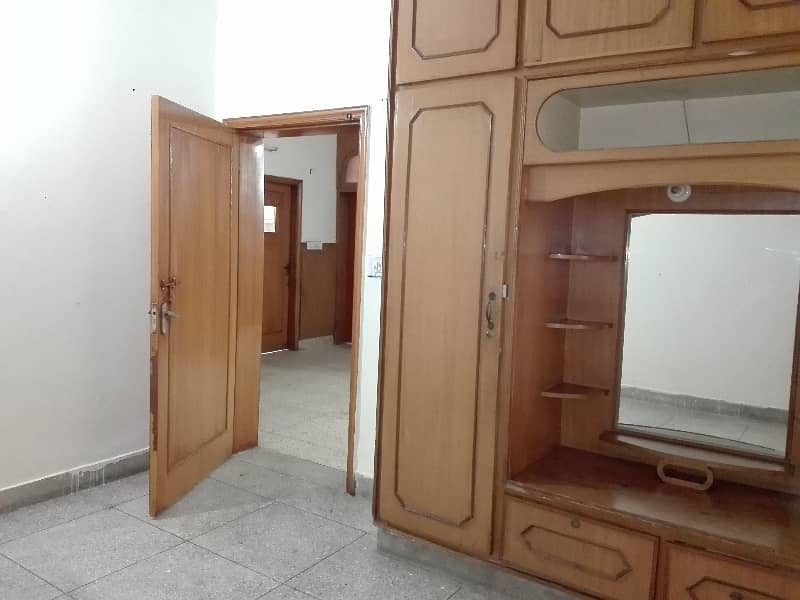 10 Marla House Available In Sabzazar Scheme For sale 3