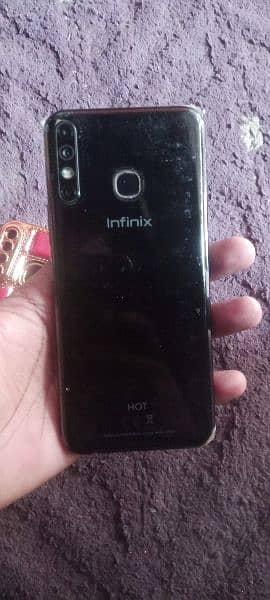 infinix hot 8 4gp 64. . 1