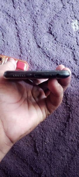 infinix hot 8 4gp 64. . 3