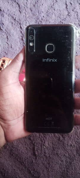 infinix hot 8 4gp 64. . 4