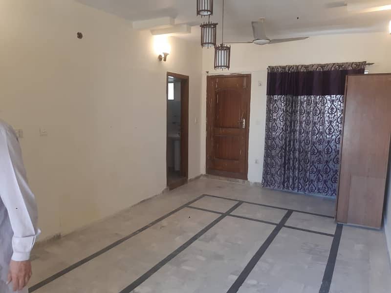 30*60 Ground floor for rent in G-13 3