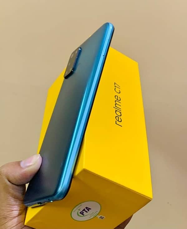 REALME c17- 6/128Gb DUAL SIM PTA APPROVED 10/10 CONDITION SEALD PHONE. 2