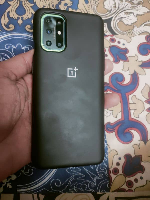 one plus 8t 12/256 just like new 1