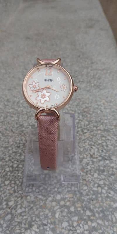 stylish Analog women's wrist watch 3