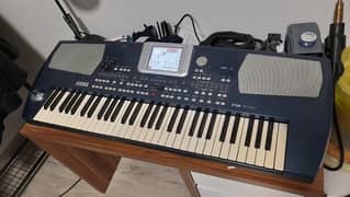 korg Pa500 Piano keyboard