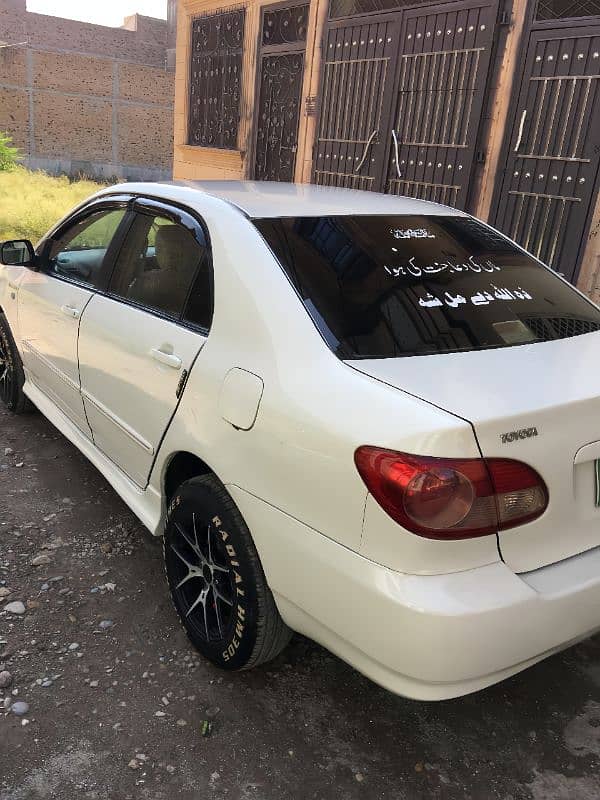 Toyota Corolla Altis 2004 5