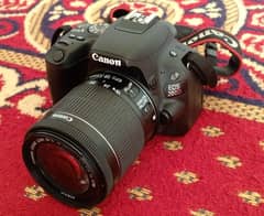 200D Canon DSLR Camera