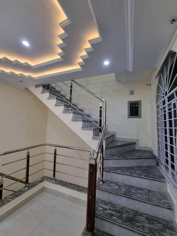 Near Sharif Medical 5 Marla Brand New House For Sale. 24