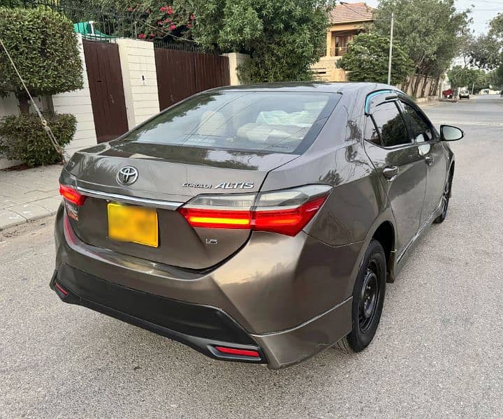 Toyota Corolla Altis 2016 automatic 1.6 3