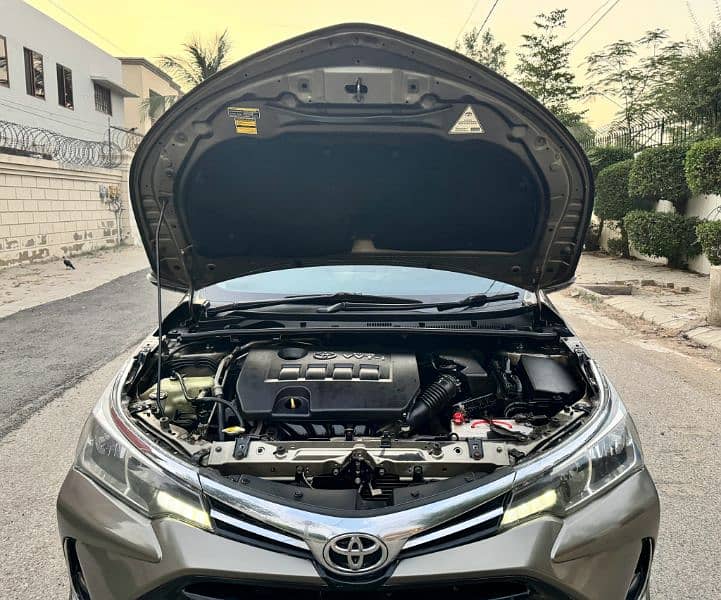 Toyota Corolla Altis 2016 automatic 1.6 13