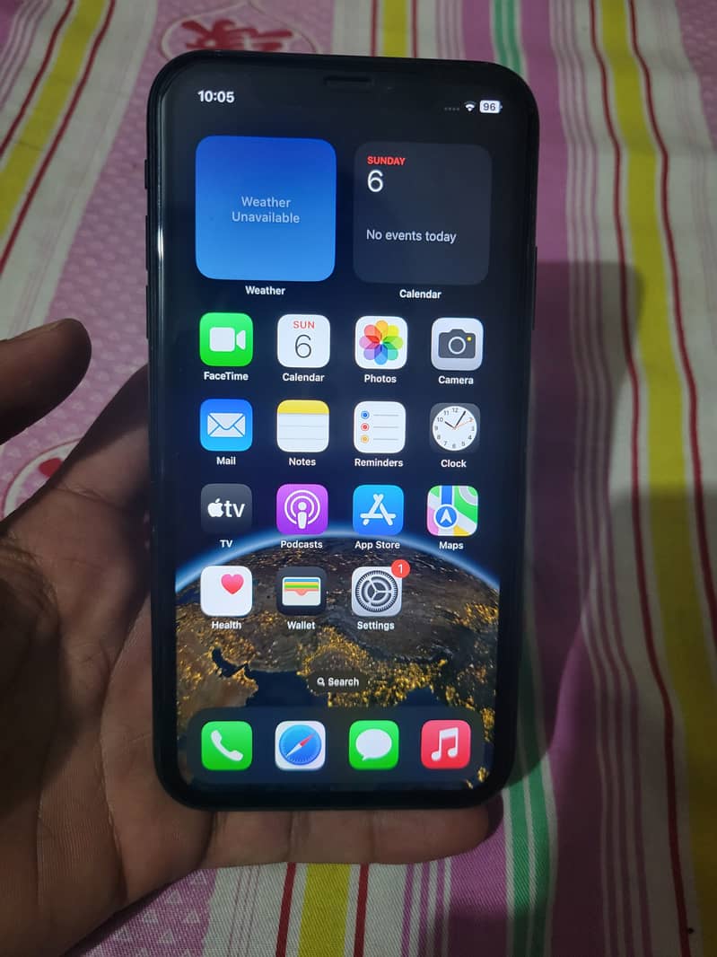 Iphone xr 03284519230 whatsapp 2