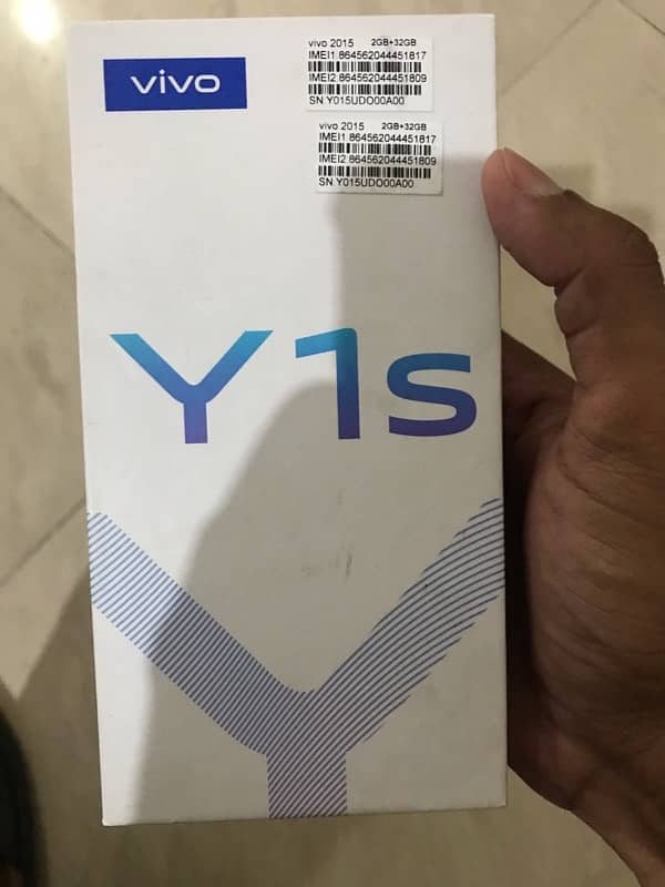 Vivo y1s 2/32 gb 5