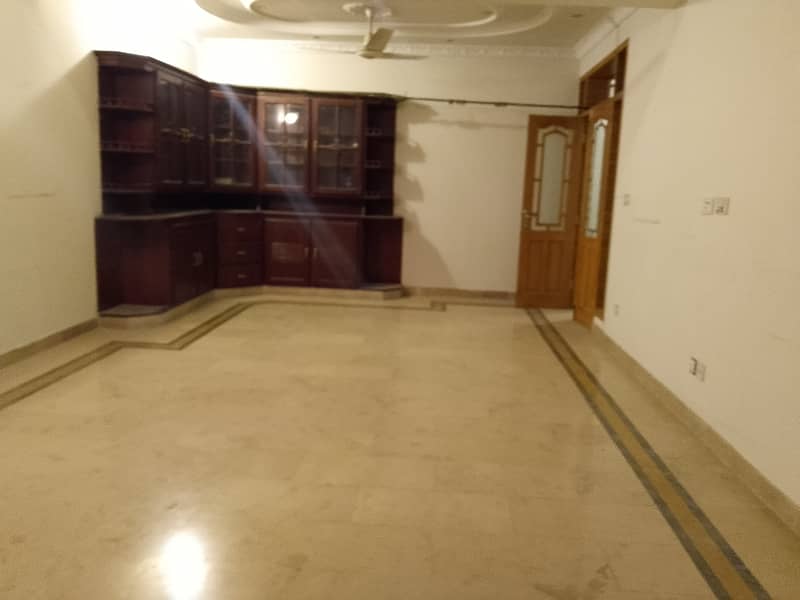 Upper portion available for rent in f11 size 20marla 3bedroom with attached bathroom 1