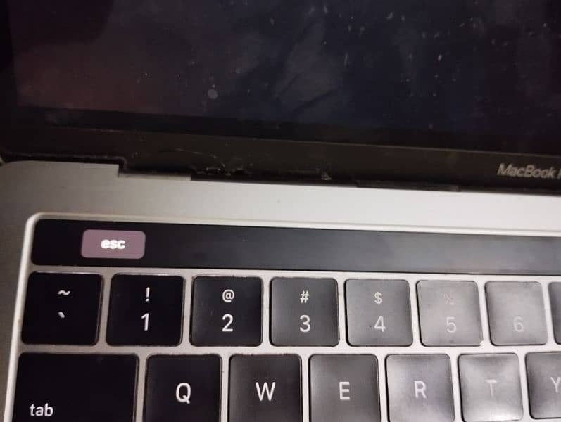 Macbook Pro 3.1 2017 4