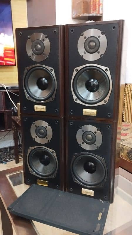 5x Tower Speakers Floor speakers and Subwoofer 15