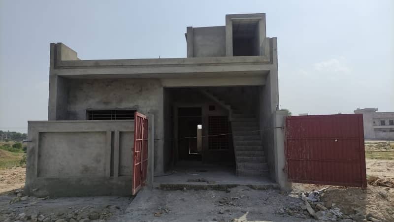 New city phase ii wah cantt M block Near Arcade building 5 Marla Gray stacher urgent sale 5