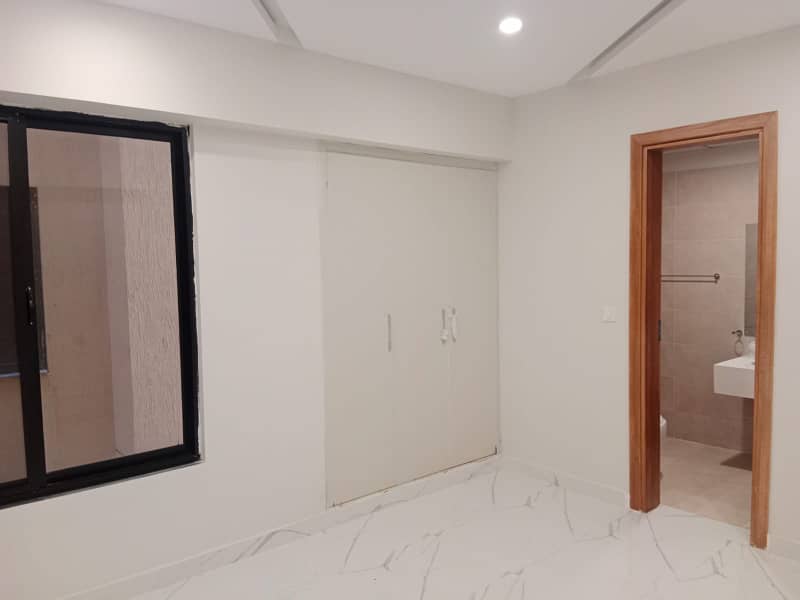 The Galleria 3 bed 1700 sft brand new apartment for rent 8