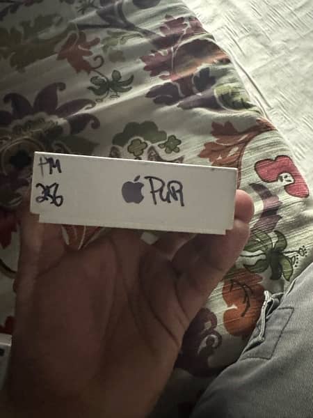 iphone 14 pro max 256gb purple color just box and original cable 3