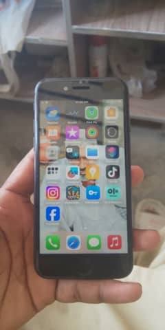 IPhone 8 /64GB NON PTA