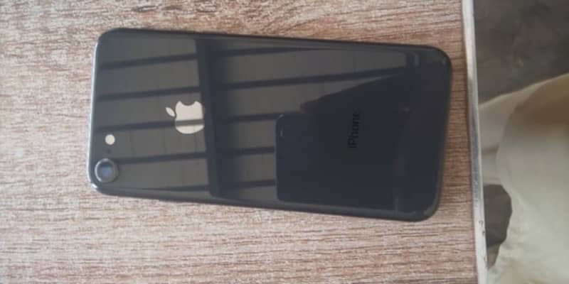 IPhone 8 /64GB NON PTA 2