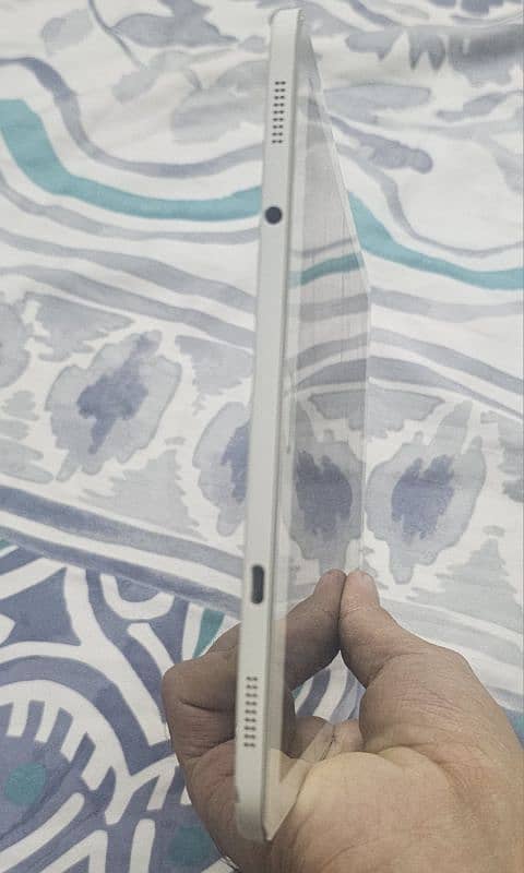 Samsung tab s2 hairline crack 3