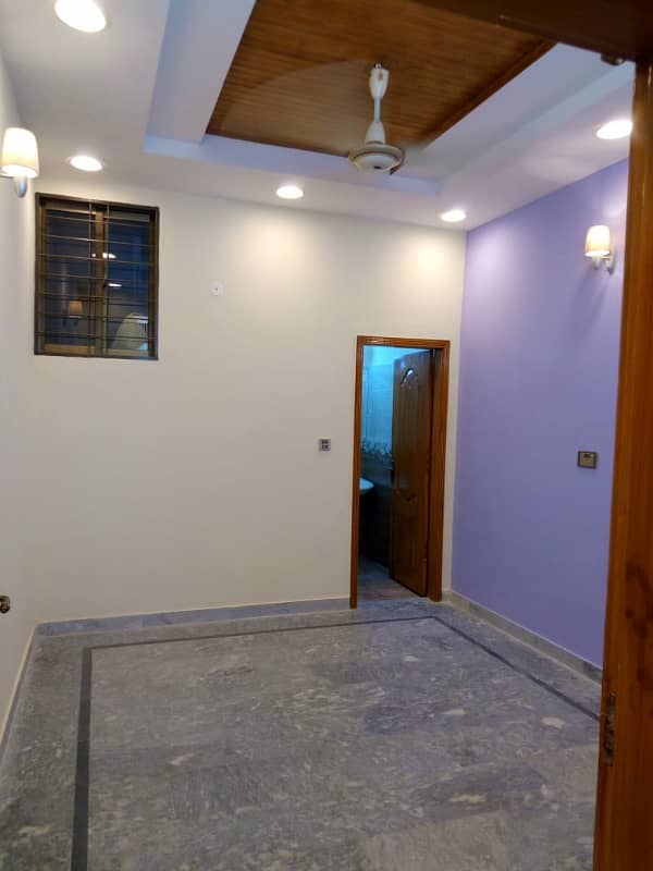 4 Marla Luxury Flat For Rent 1