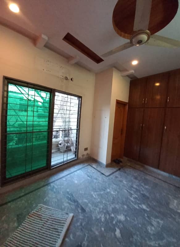 4 Marla Luxury Flat For Rent 7