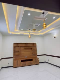 Proper Corner Lush Green Modern Design House For Sale In G-16 Islamabad Video And Pictures Available 0