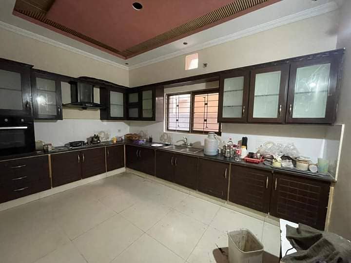 1 kanal beautiful house available for sale in johar town 13