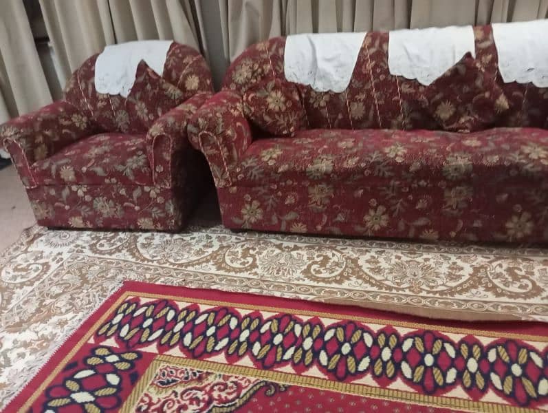 good condition and old sofa 0