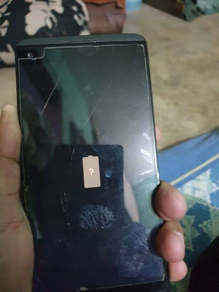 LG V 20 Sirf Battery kharb hai Panal aur Board ok hain 4/64 2