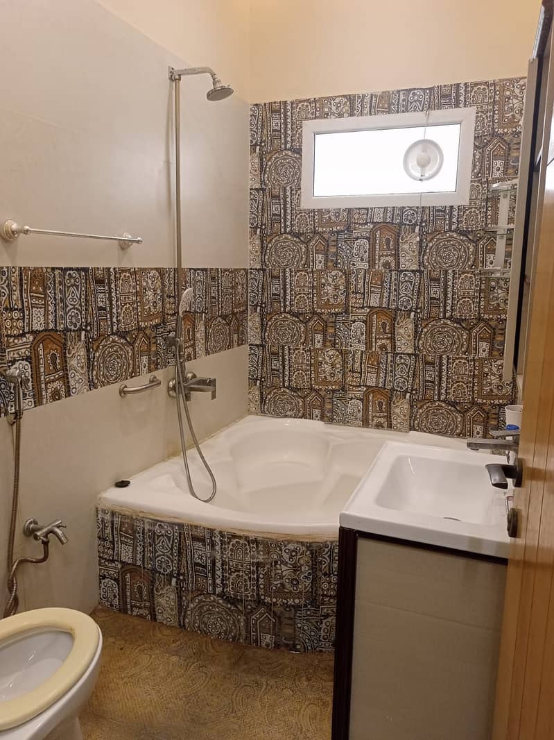 White Lotus Karachi Gulshan Iqbal Fully Furnished on rent daily/weekly 7