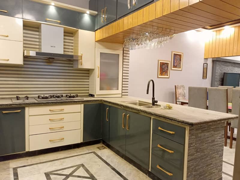 White Lotus Karachi Gulshan Iqbal Fully Furnished on rent daily/weekly 15