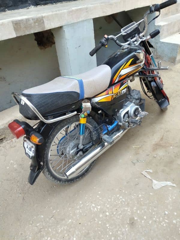 honda 2022 modal bike in good condition 7